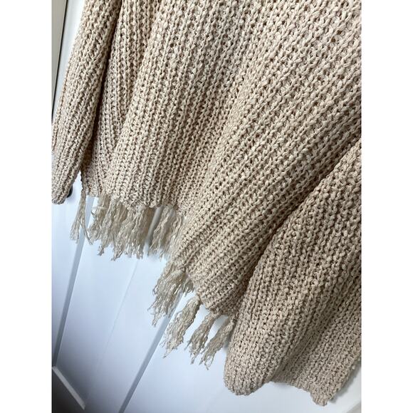 Altar'd State Women Boho Anabella Oversized Fringe Pullover Sweater Cream Medium - Picture 6 of 11